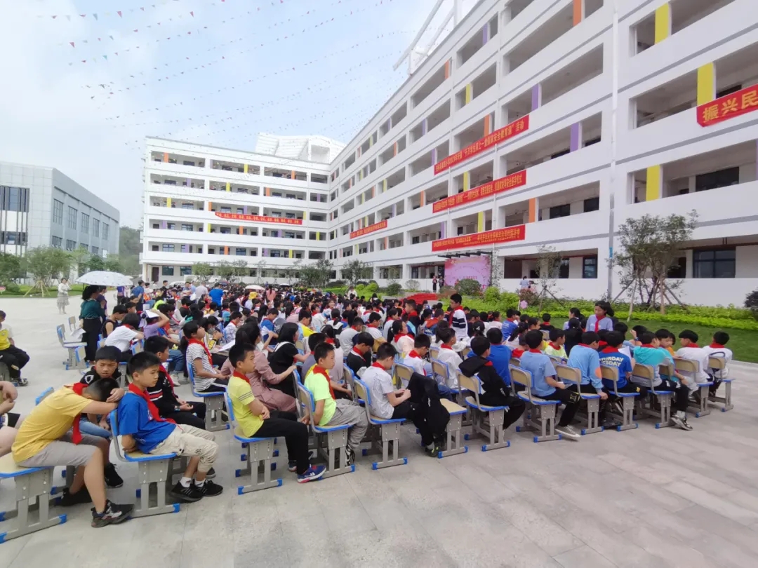 640.webp (2) 640.webp (2)