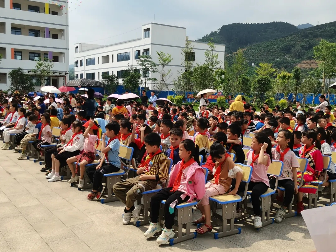 640.webp (1) 640.webp (1)